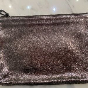 Marc Jacobs METALLIC Pouch